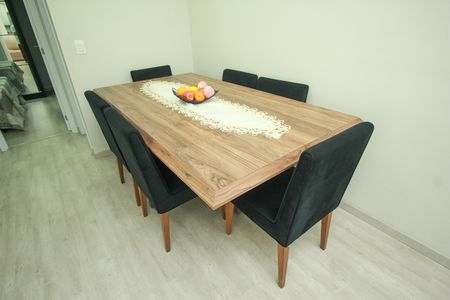 Apartamento para alugar com 57m², 2 quartos e 2 vagas Apartamento para alugar com 57m², 2 quartos e 2 vagasSala de Jantar
