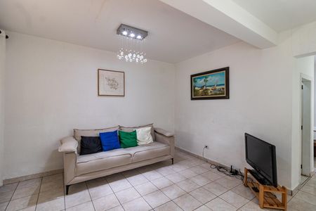 Casa à venda com 150m², 3 quartos e 1 vaga Casa à venda com 150m², 3 quartos e 1 vagaSala