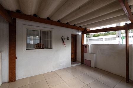 Casa à venda com 150m², 3 quartos e 1 vaga Casa à venda com 150m², 3 quartos e 1 vagaEntrada