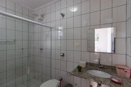 Casa à venda com 150m², 3 quartos e 1 vaga Casa à venda com 150m², 3 quartos e 1 vagaBanheiro da Suíte
