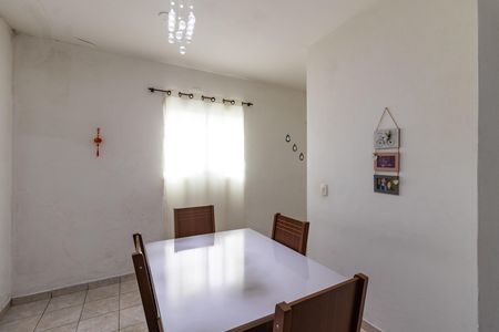 Casa à venda com 150m², 3 quartos e 1 vaga Casa à venda com 150m², 3 quartos e 1 vagaSala de Jantar