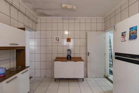 Casa à venda com 150m², 3 quartos e 1 vaga Casa à venda com 150m², 3 quartos e 1 vagaCozinha