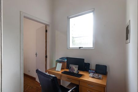 Casa à venda com 150m², 3 quartos e 1 vaga Casa à venda com 150m², 3 quartos e 1 vagaCorredor