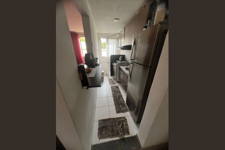 Cozinha de apartamento para alugar com 3 quartos, 59m² em Parque Sao Vicente, Mauá