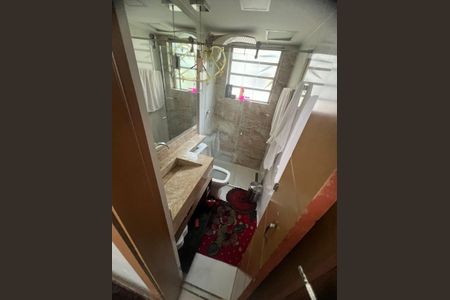 Banheiro de apartamento para alugar com 3 quartos, 59m² em Parque Sao Vicente, Mauá