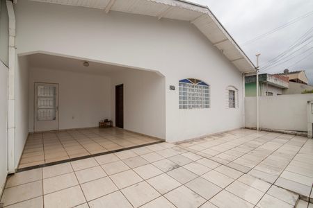 Casa para alugar com 160m², 5 quartos e 3 vagasÁrea Externa