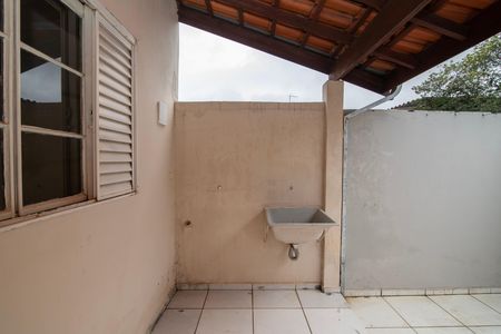 Casa para alugar com 160m², 5 quartos e 3 vagasÁrea de Serviço Fundos