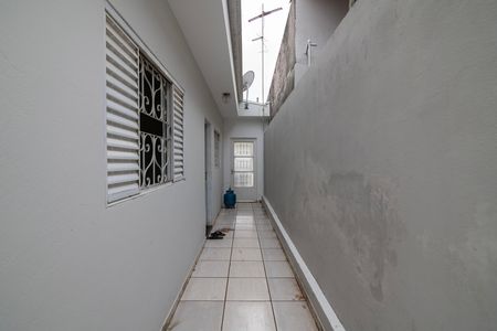 Casa para alugar com 160m², 5 quartos e 3 vagasCorredor Lateral