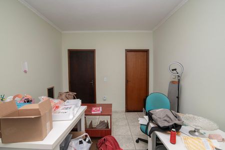 Casa para alugar com 160m², 5 quartos e 3 vagasQuarto 3 Suíte