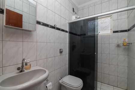 Casa para alugar com 160m², 5 quartos e 3 vagasBanheiro Social