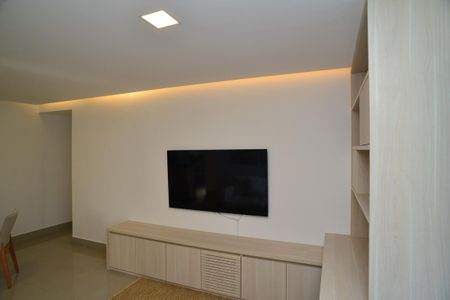 Apartamento para alugar com 62m², 1 quarto e 1 vaga