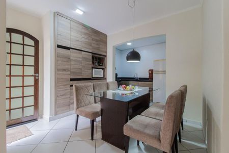 Casa para alugar com 153m², 3 quartos e 2 vagasSala de jantar