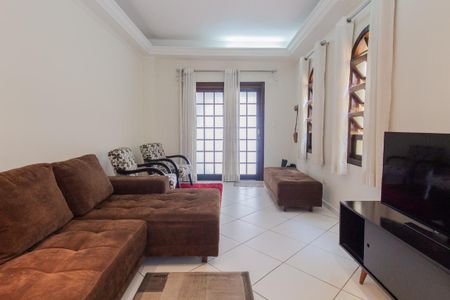 Sala de casa para alugar com 3 quartos, 153m² em Vila Bocaina, Mauá