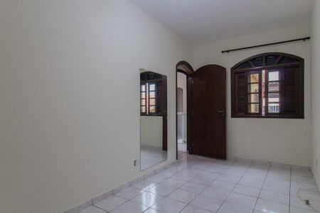 Casa para alugar com 153m², 3 quartos e 2 vagasQuarto 1