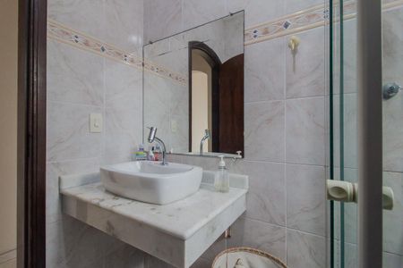Casa para alugar com 153m², 3 quartos e 2 vagasBanheiro