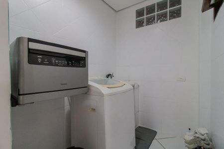 Casa para alugar com 153m², 3 quartos e 2 vagasÁrea de serviço