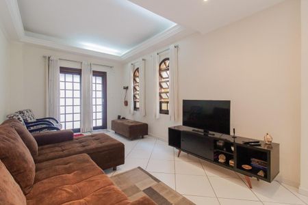 Sala de casa para alugar com 3 quartos, 153m² em Vila Bocaina, Mauá