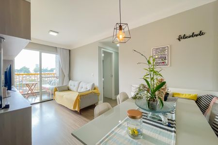 Apartamento à venda com 57m², 2 quartos e 1 vagaSala