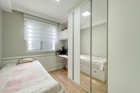Apartamento à venda com 57m², 2 quartos e 1 vagaQuarto 2