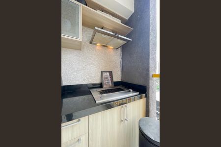 Sacada - Churrasqueira de apartamento à venda com 2 quartos, 57m² em Bela Vista, Osasco