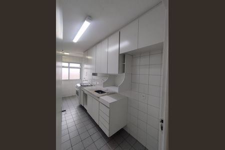 Apartamento à venda com 64m², 3 quartos e 1 vaga Apartamento à venda com 64m², 3 quartos e 1 vagaCozinha - Armários