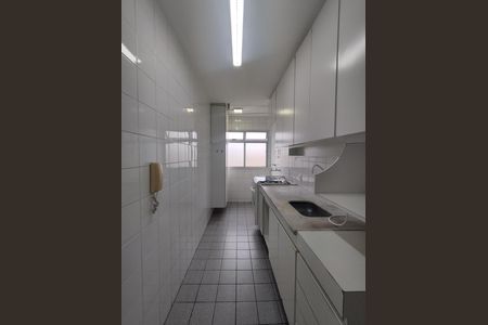 Apartamento à venda com 64m², 3 quartos e 1 vaga Apartamento à venda com 64m², 3 quartos e 1 vagaCozinha - Armários
