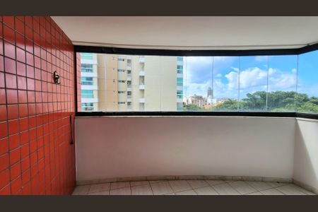 Apartamento para alugar com 78m², 2 quartos e 2 vagas Apartamento para alugar com 78m², 2 quartos e 2 vagasVaranda
