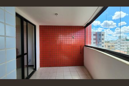Apartamento para alugar com 78m², 2 quartos e 2 vagas Apartamento para alugar com 78m², 2 quartos e 2 vagasVaranda