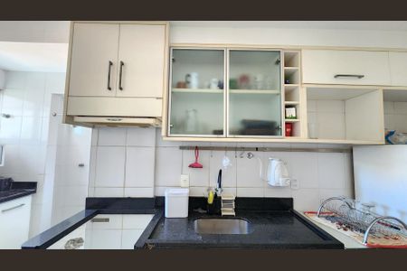 Apartamento para alugar com 78m², 2 quartos e 2 vagas Apartamento para alugar com 78m², 2 quartos e 2 vagasCozinha
