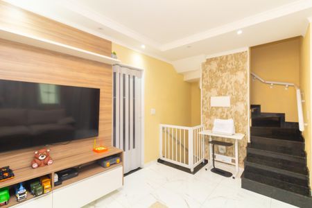 Sala de casa de condomínio à venda com 3 quartos, 94m² em Vila Campanela, São Paulo