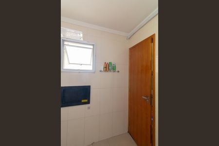 Casa de condomínio à venda com 94m², 3 quartos e 2 vagas Casa de condomínio à venda com 94m², 3 quartos e 2 vagasBanheiro da Suíte 1