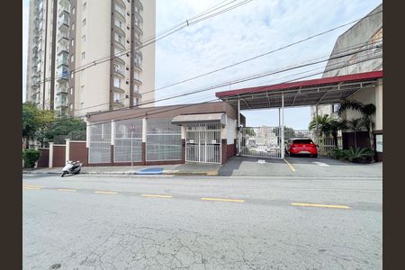 Apartamento à venda com 45m², 2 quartos e 1 vaga Apartamento à venda com 45m², 2 quartos e 1 vagaFachada