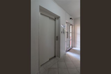 Apartamento à venda com 50m², 2 quartos e 1 vaga Apartamento à venda com 50m², 2 quartos e 1 vagaÁrea Comum