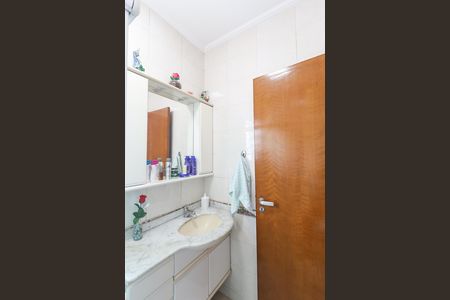 Casa para alugar com 62m², 2 quartos e 1 vaga