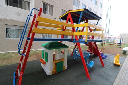 Apartamento para alugar com 32m², 2 quartos e sem vagaÁrea comum - Playground