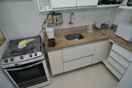 Apartamento à venda com 194m², 3 quartos e 3 vagas Apartamento à venda com 194m², 3 quartos e 3 vagasCozinha