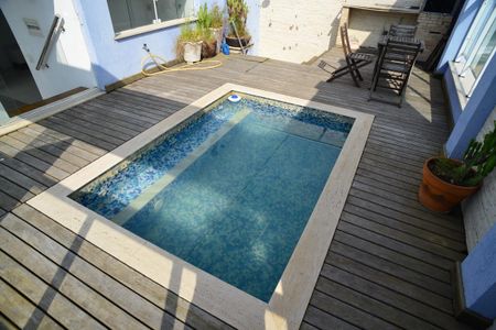 Apartamento à venda com 194m², 3 quartos e 3 vagas
