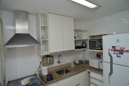 Apartamento à venda com 194m², 3 quartos e 3 vagas Apartamento à venda com 194m², 3 quartos e 3 vagasCozinha