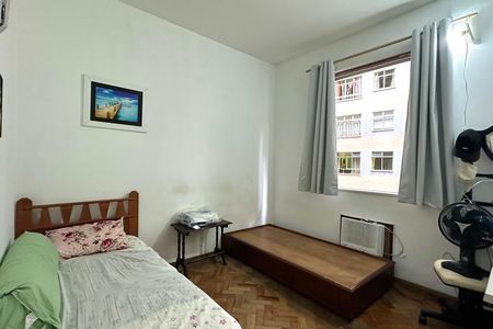 Apartamento para alugar com 77m², 3 quartos e sem vaga
