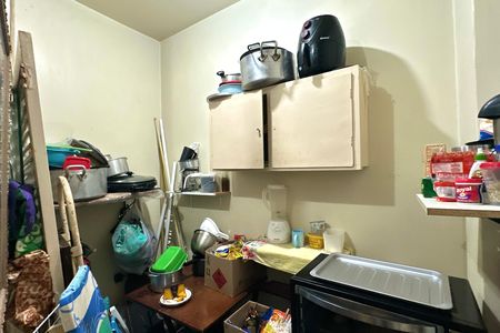 Apartamento para alugar com 77m², 3 quartos e sem vaga