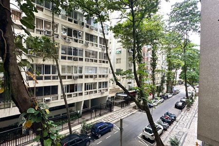Apartamento para alugar com 77m², 3 quartos e sem vaga Apartamento para alugar com 77m², 3 quartos e sem vagaVista