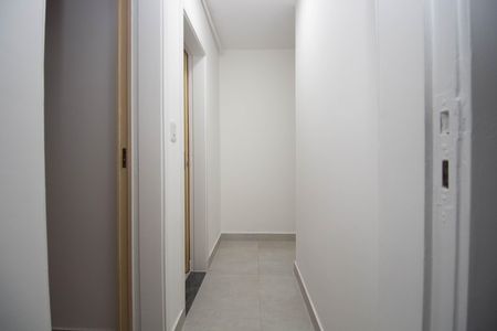 Apartamento para alugar com 65m², 2 quartos e sem vaga Apartamento para alugar com 65m², 2 quartos e sem vagaCorredor