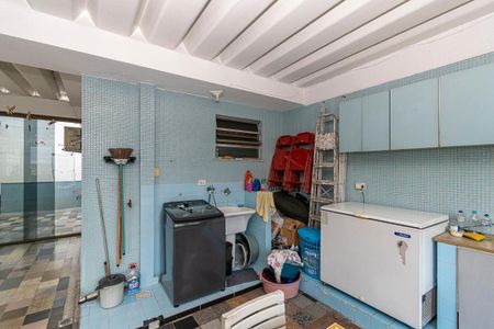 Casa à venda com 278m², 4 quartos e 2 vagasÁrea de Serviço