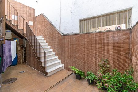 Casa à venda com 278m², 4 quartos e 2 vagasVaranda dos fundos 