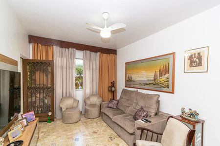 Sala de casa à venda com 4 quartos, 278m² em Penha Circular, Rio de Janeiro
