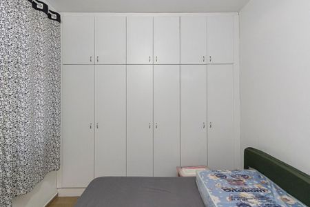 Casa à venda com 278m², 4 quartos e 2 vagasQuarto 3 Suíte - Armários
