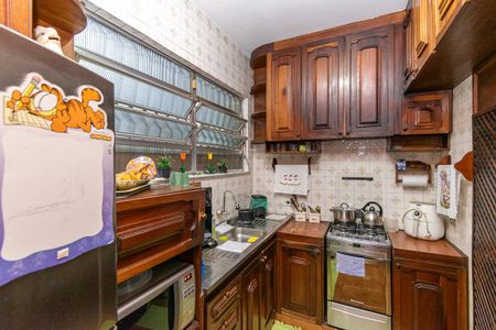 Casa à venda com 278m², 4 quartos e 2 vagasCozinha