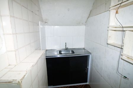 Cozinha de apartamento para alugar com 1 quarto, 50m² em Vista Alegre, Rio de Janeiro