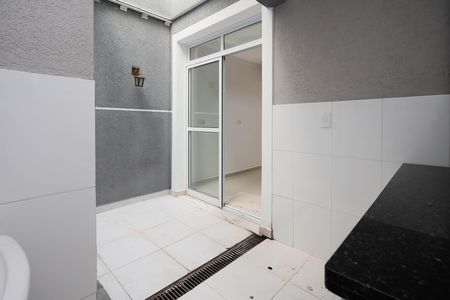 Casa à venda com 95m², 2 quartos e 4 vagas Casa à venda com 95m², 2 quartos e 4 vagasÁrea de Serviço coberta