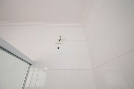 Casa à venda com 95m², 2 quartos e 4 vagas Casa à venda com 95m², 2 quartos e 4 vagasBanheiro da Suíte 1